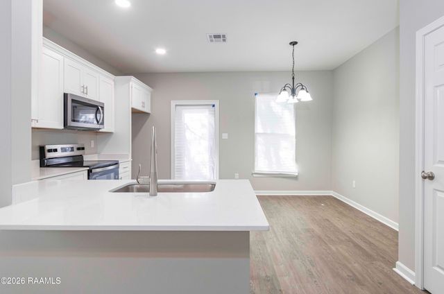 100 Jantz Drive, Lafayette, LA 70506