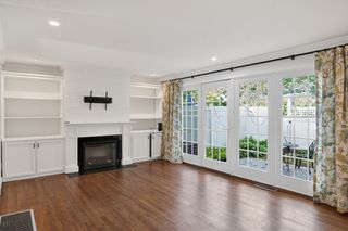11 Oak Street 48, Wellesley, MA 02482