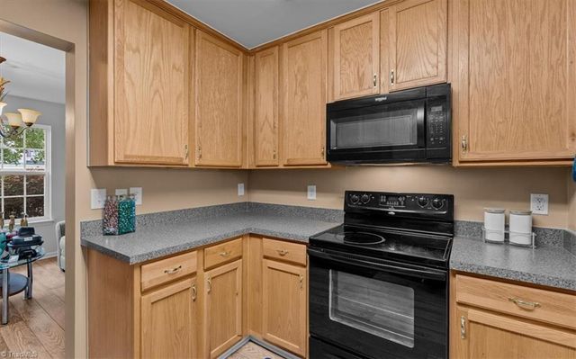 4413 Gray Wolf Way, Greensboro, NC 27406