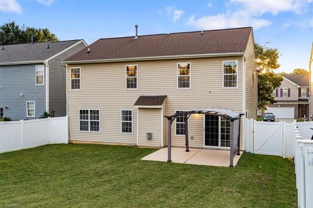 4413 Gray Wolf Way, Greensboro, NC 27406