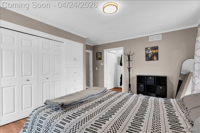 4161 Seminole Drive, Royal Oak, MI 48073