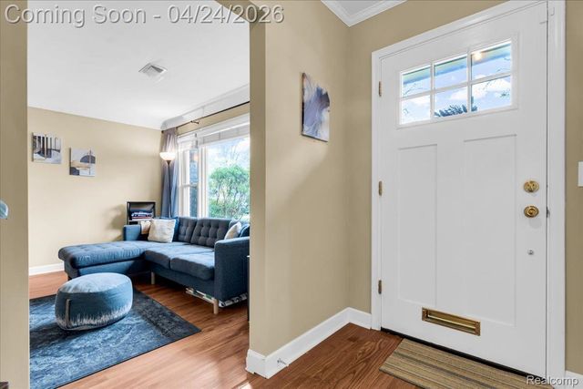 4161 Seminole Drive, Royal Oak, MI 48073