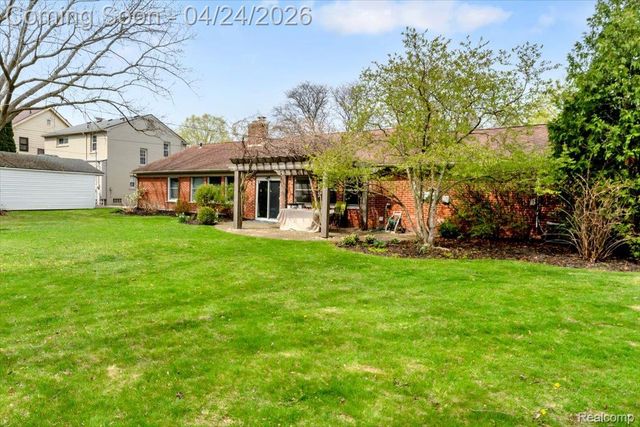 4161 Seminole Drive, Royal Oak, MI 48073