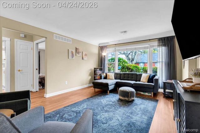 4161 Seminole Drive, Royal Oak, MI 48073