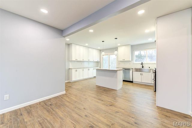 114 Lea Meadows Drive, Ballwin, MO 63011