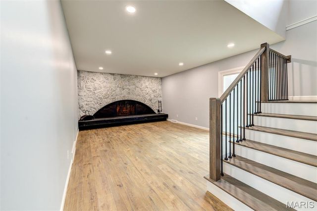 114 Lea Meadows Drive, Ballwin, MO 63011