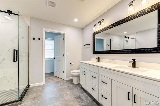 114 Lea Meadows Drive, Ballwin, MO 63011