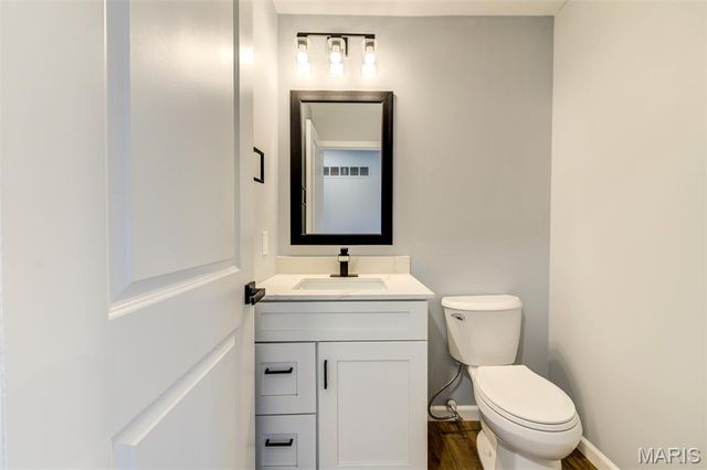 114 Lea Meadows Drive, Ballwin, MO 63011