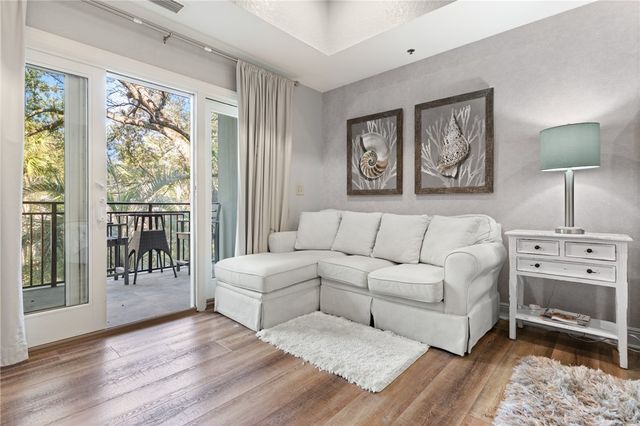 150 Salt Air Drive 201, St Simons Island, GA 31522