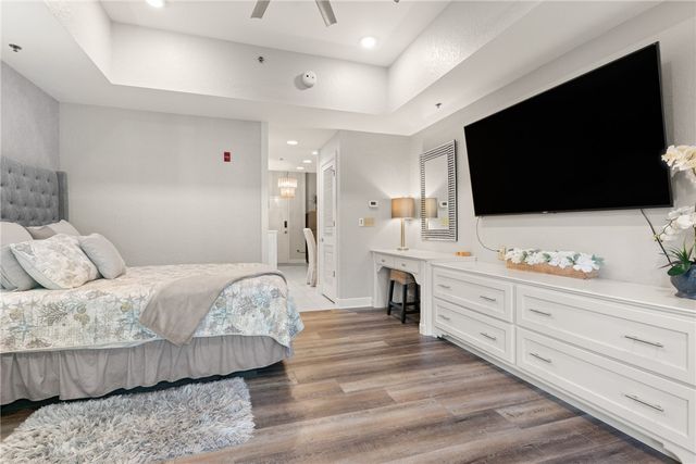 150 Salt Air Drive 201, St Simons Island, GA 31522