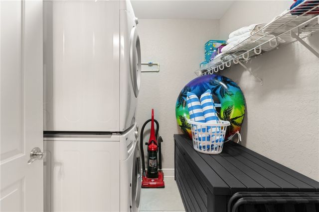 150 Salt Air Drive 201, St Simons Island, GA 31522