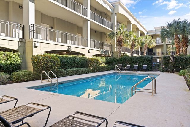 150 Salt Air Drive 201, St Simons Island, GA 31522