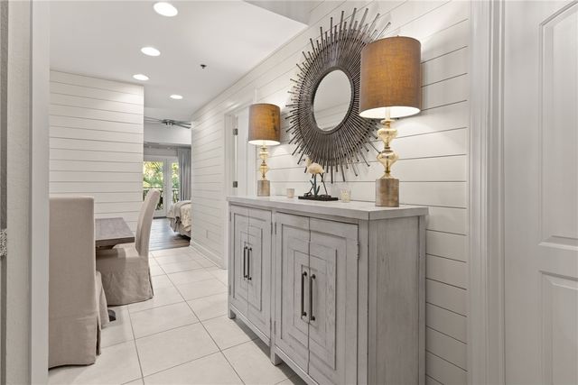 150 Salt Air Drive 201, St Simons Island, GA 31522