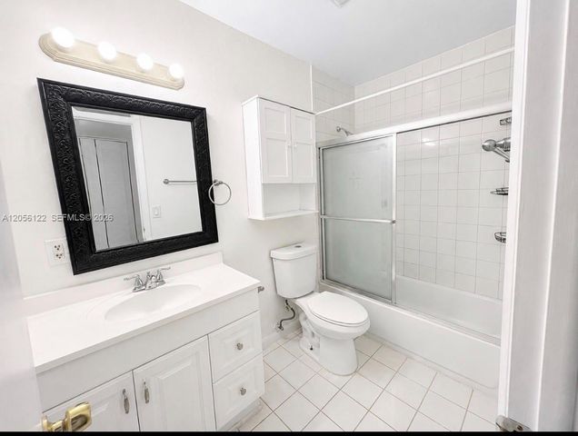 14101 SW 66th St A2, Miami, FL 33183