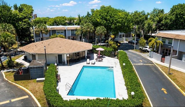 14101 SW 66th St A2, Miami, FL 33183