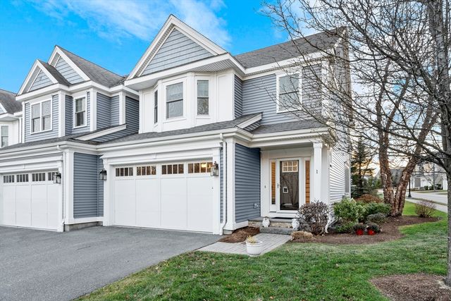1 Green Ln 1, Framingham, MA 01701