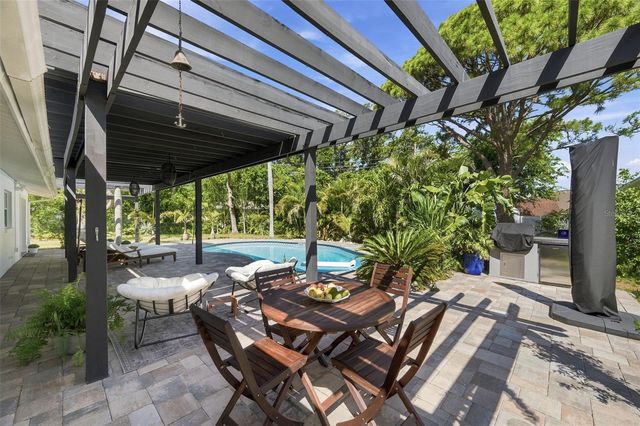 14297 GENEVA DRIVE, Largo, FL 33774