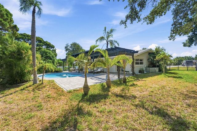 14297 GENEVA DRIVE, Largo, FL 33774
