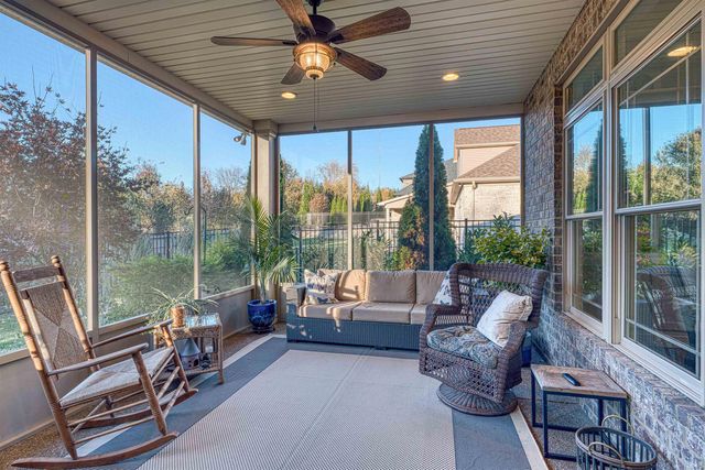 1227 Lakefield Drive, Newburgh, IN 47630