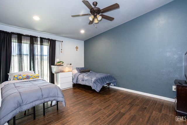 4100 Highland Hills Street, Bakersfield, CA 93308