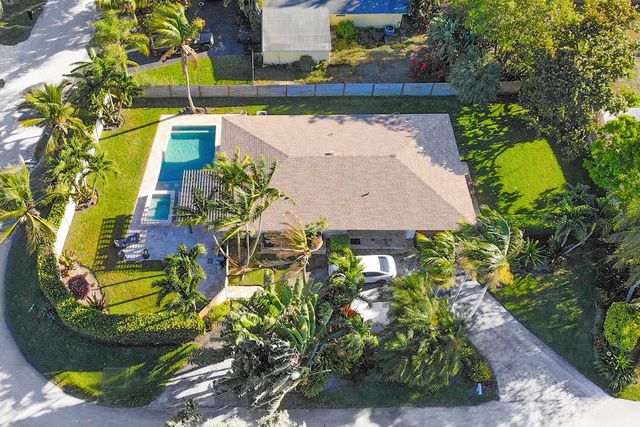 922 Turner Road, Delray Beach, FL 33483