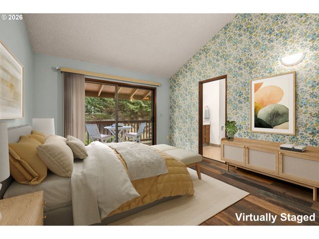 4760 DOGWOOD Dr, Lake Oswego, OR 97035