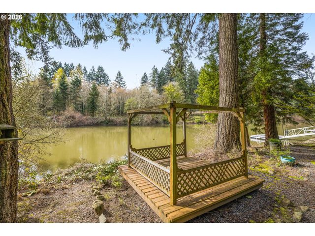 4760 DOGWOOD Dr, Lake Oswego, OR 97035