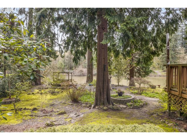 4760 DOGWOOD Dr, Lake Oswego, OR 97035