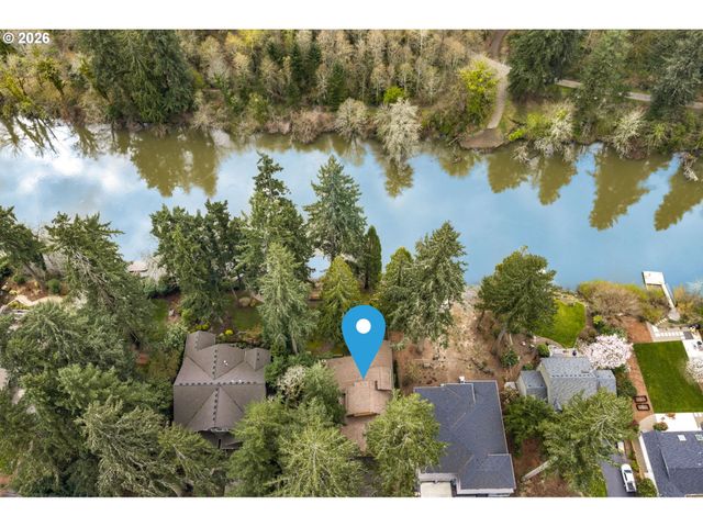 4760 DOGWOOD Dr, Lake Oswego, OR 97035