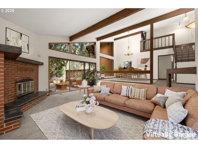 4760 DOGWOOD Dr, Lake Oswego, OR 97035