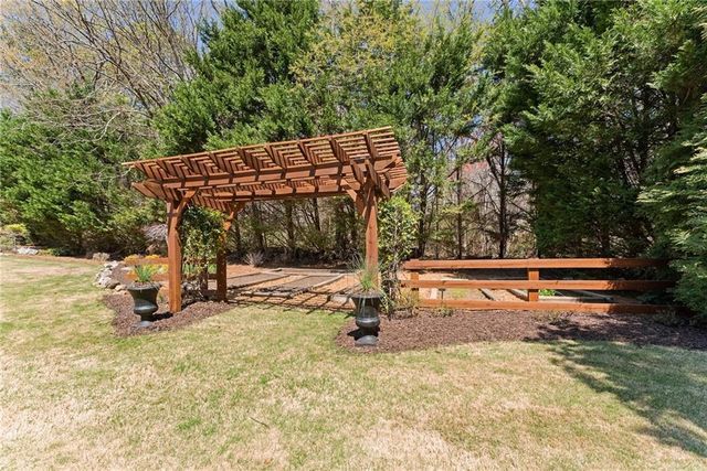 1310 Settles Road, Suwanee, GA 30024