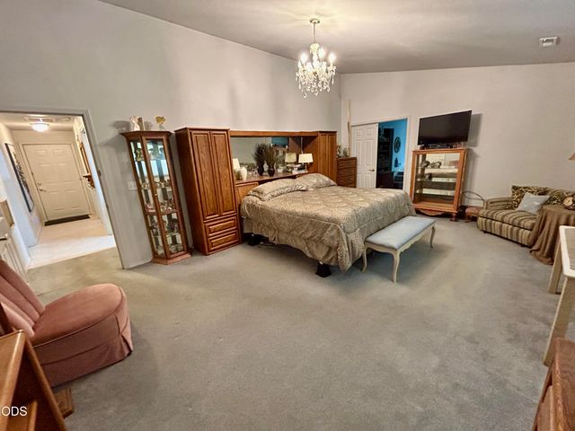2075 SW Allen Creek Road, Grants Pass, OR 97527
