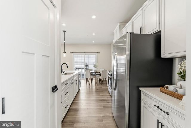 205 BAUGHMANS LN, Frederick, MD 21702