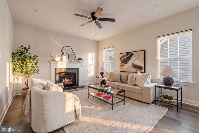 205 BAUGHMANS LN, Frederick, MD 21702