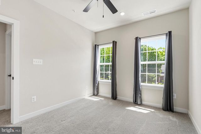 205 BAUGHMANS LN, Frederick, MD 21702