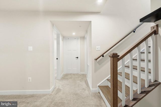 205 BAUGHMANS LN, Frederick, MD 21702