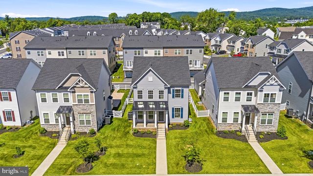 205 BAUGHMANS LN, Frederick, MD 21702