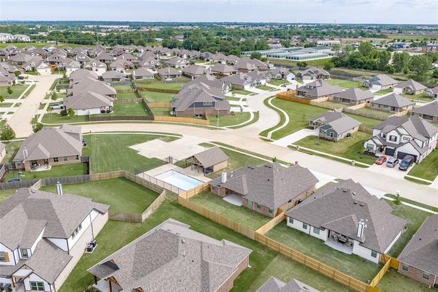 1727 Samuel's Court, Norman, OK 73072