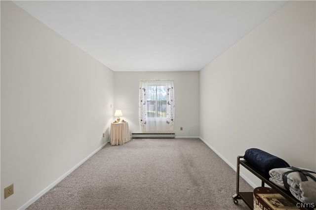 305 Hanover Avenue, Salina, NY 13088