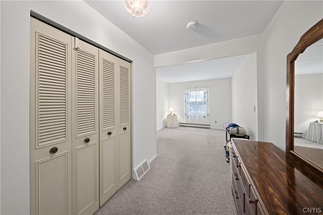 305 Hanover Avenue, Salina, NY 13088