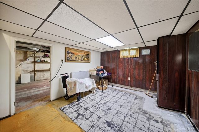 305 Hanover Avenue, Salina, NY 13088