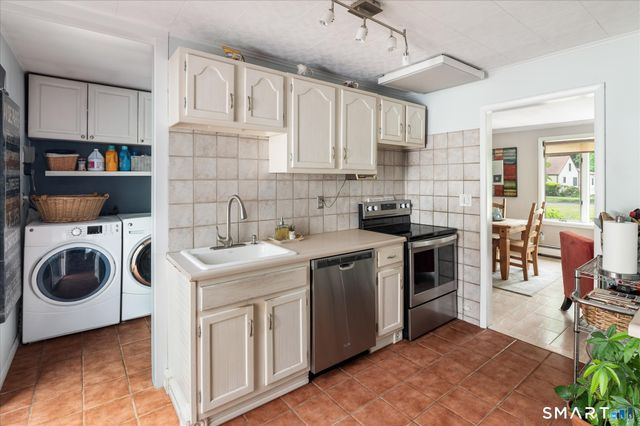 15 Muriel Drive, Stamford, CT 06907
