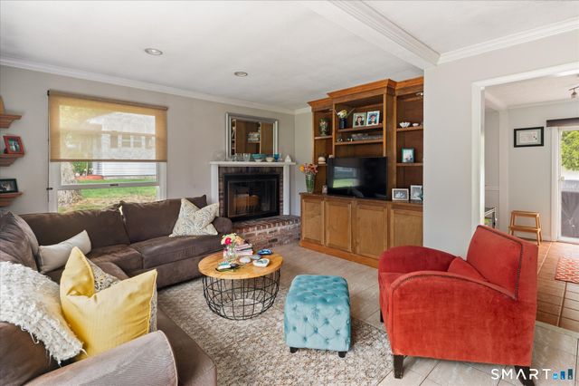 15 Muriel Drive, Stamford, CT 06907