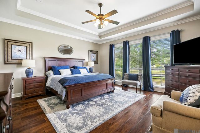 18433 Lake Harbor Ln, Prairieville, LA 70769