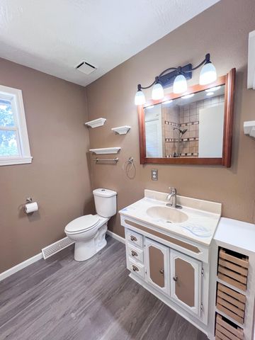 27713 Walnut Road, Urbana, MO 65767