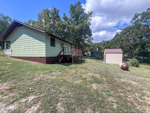 27713 Walnut Road, Urbana, MO 65767