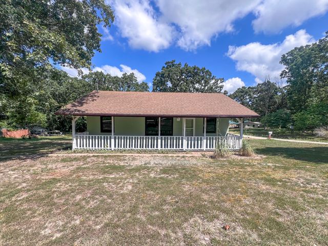 27713 Walnut Road, Urbana, MO 65767