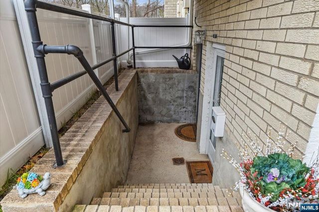 470 Valley Road 9A, Montclair, NJ 07043