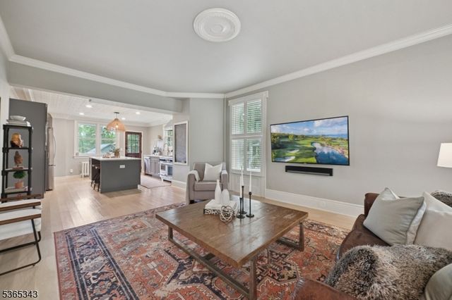 359 Hartford Rd, South Orange Village Twp., NJ 07079