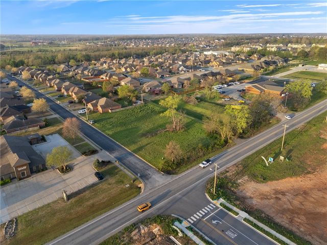 1101 W Centerton Boulevard, Centerton, AR 72719
